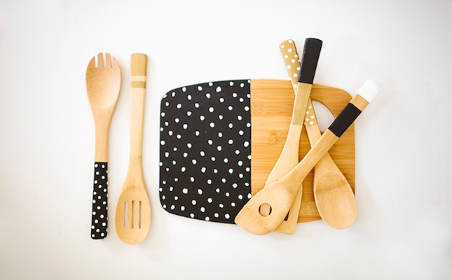 external-post-image-3871-painteddippedwoodenspoonskitchenutnesilsdiy